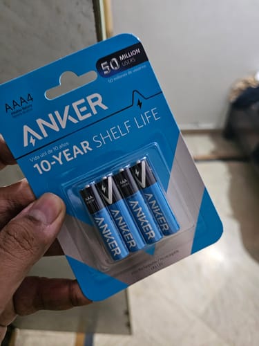 Customer photo review of Anker Alkaline AAA4 Batteries (4-Pack)