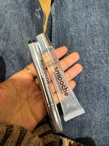 Customer photo review of Shea Butter Lip Gloss