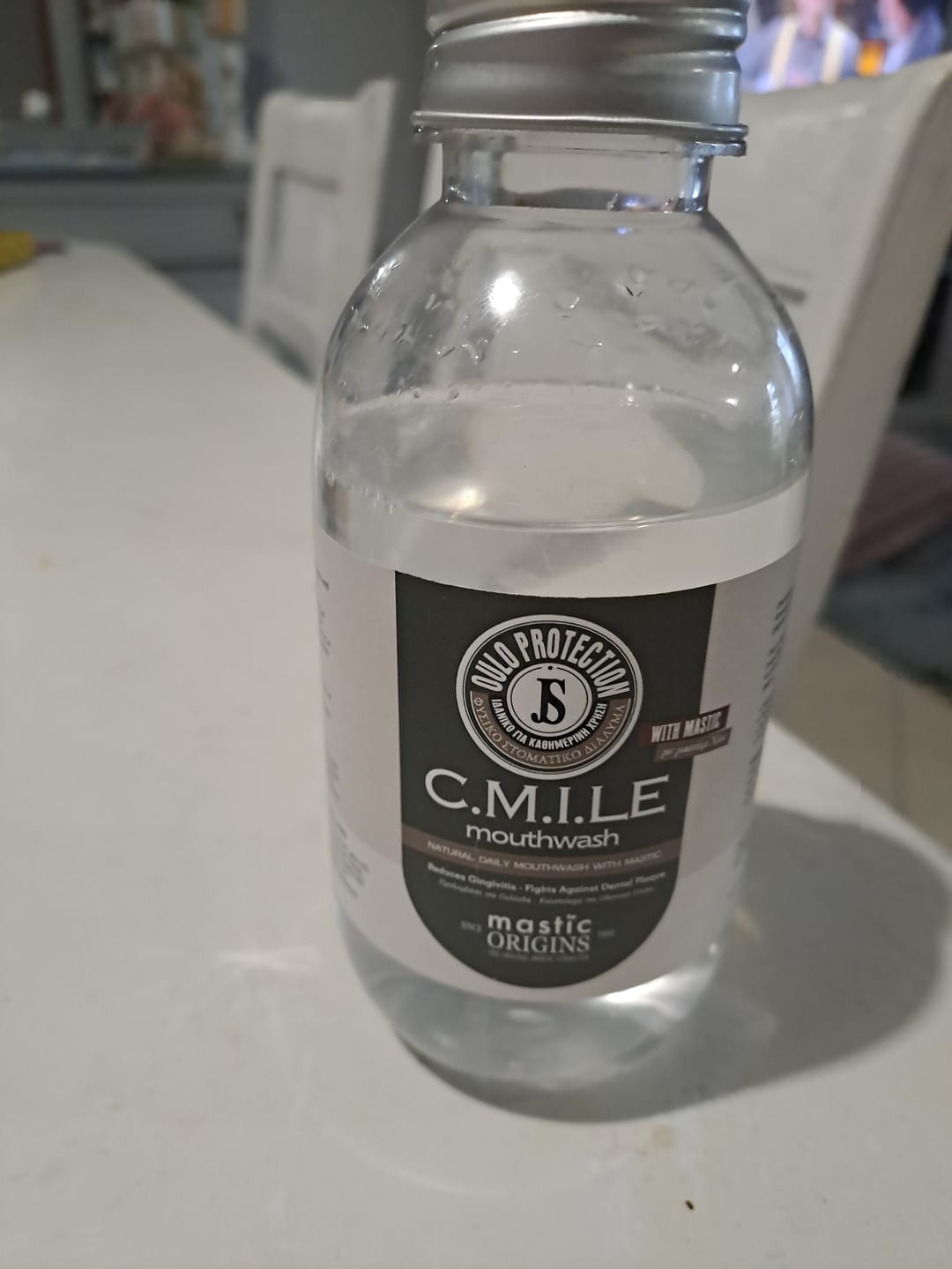 Customer photo review of C.M.I.LE MOUTHWASH