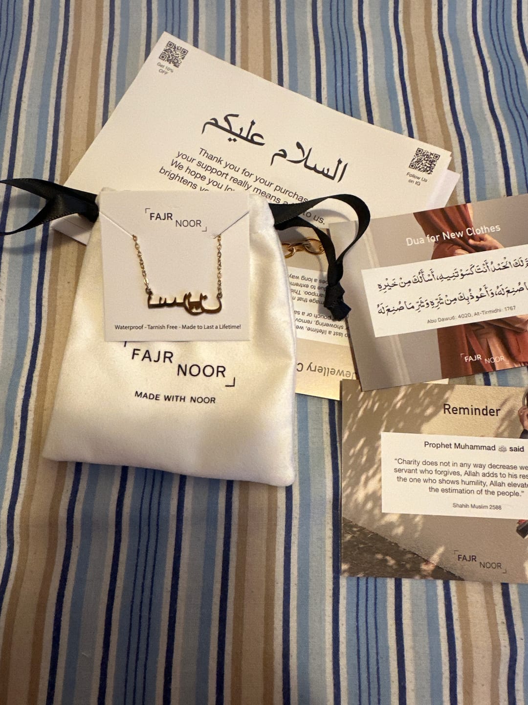 Customer photo review of Custom Arabic Name Necklace