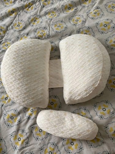 Customer photo review of DreamBelly- Schwangerschaftskissen