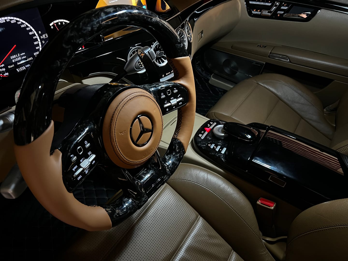 Customer photo review of Mercedes-Benz 2020 AMG Performance Style Customizable Steering Wheel (Fits 2010+ All Models)