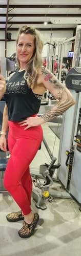 Customer photo review of Salty Savage Ladies "OG Smile" Sweetheart No Front Seam High Waist Pocket Leggings