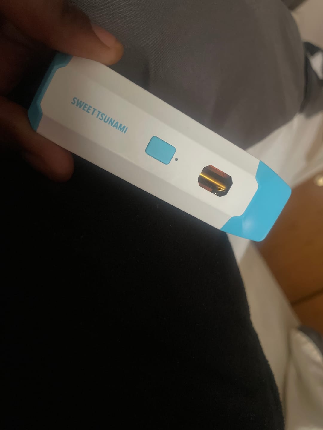 Customer photo review of NEW Baked 3 Gram HHC Disposable Vape