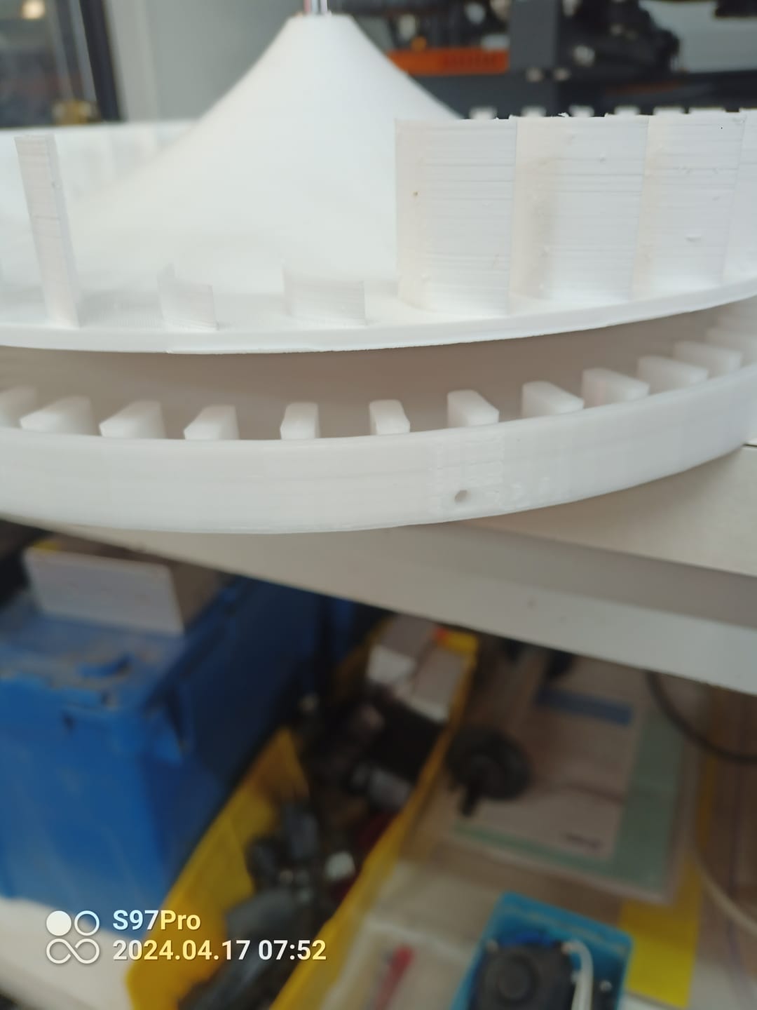 Customer photo review of Cloudy White PETG Filament 1.75mm 1kg