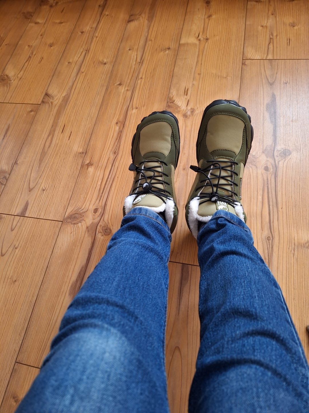 Customer photo review of Winter Pro - Waterproof Barefoot Shoes