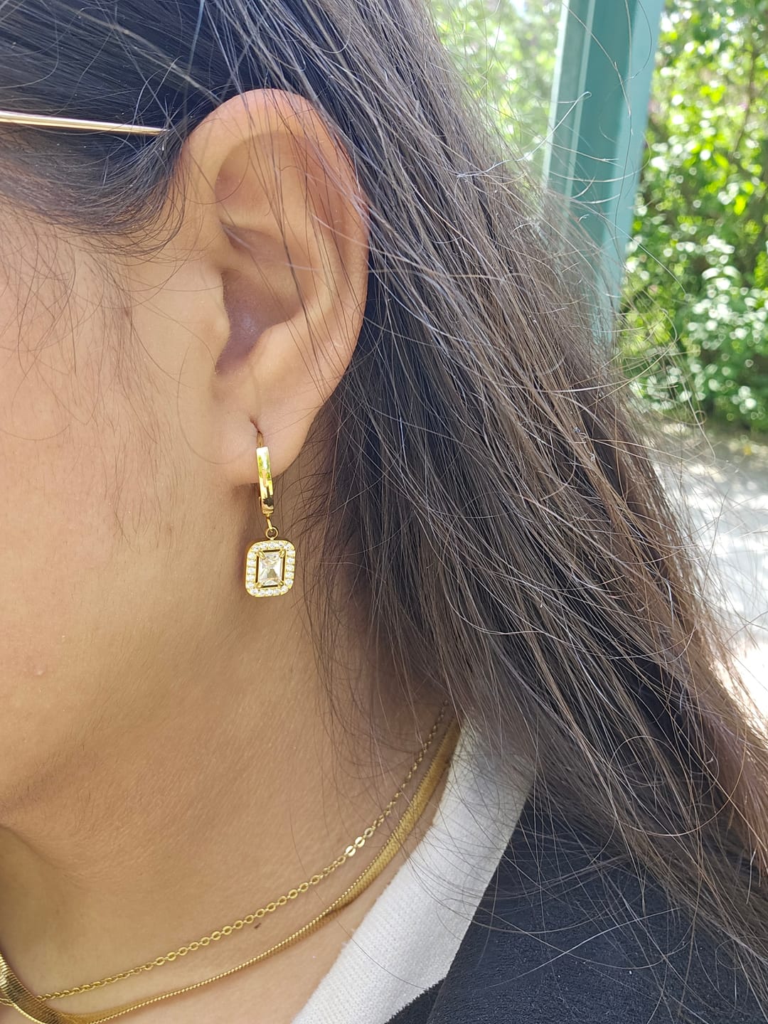 Customer photo review of Viviene Ohrringe | 18K vergoldet