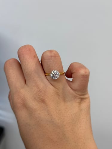 Customer photo review of S925 Precious Moissanite Two-tone 2.0 Carat Engagement Ring