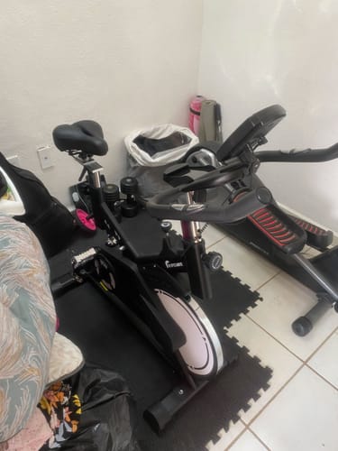 Customer photo review of Bicicleta Fija 13kg Ajustable Uso Rudo