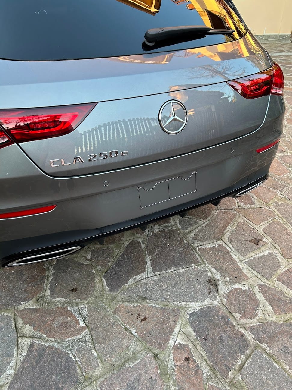 Customer photo review of INNOVACAR W1 QUICK DETAILER: A Fast-Acting Car Cleaner, Polish, and Protector