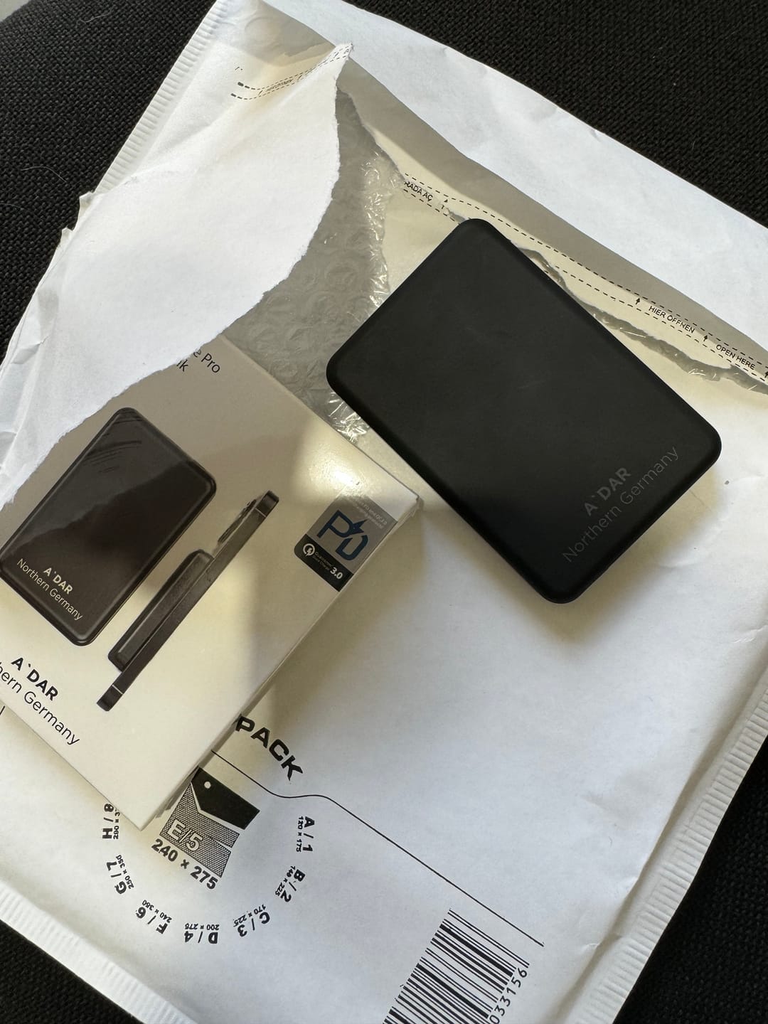 Customer photo review of SlimCharge Pro - Magnetische PowerBank