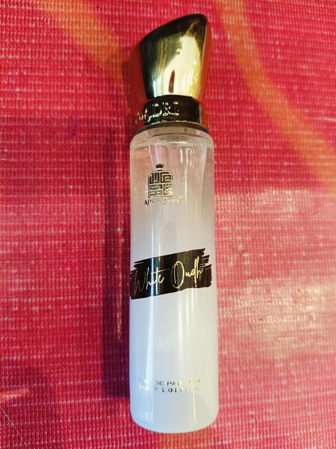 Customer photo review of White Oudh Perfume Spray