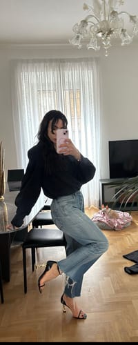 Customer photo review of Opyum sandals