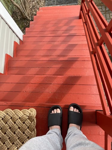 Customer photo review of HappyFlops Original