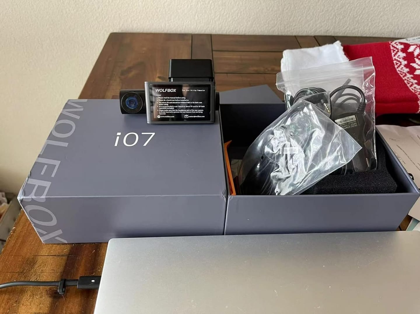 Customer photo review of i07 | 3 Channel 2.5K+1080P+1080P Dashboard Recorder Built-in GPS WiFi