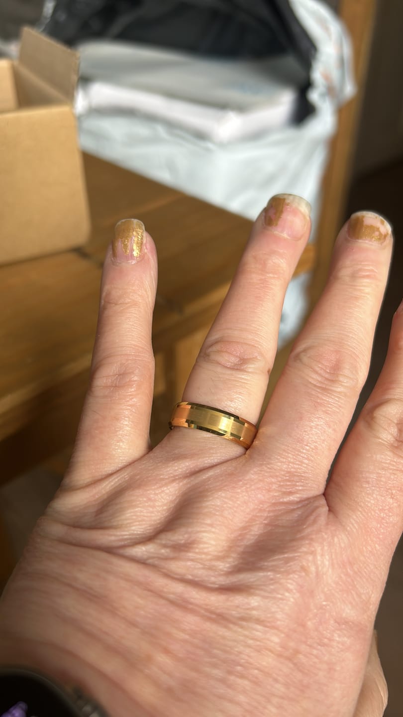 Customer photo review of The Gold Brushed Wonder Ring Set