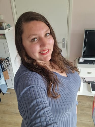 Customer photo review of Jurk Knitted Grijs