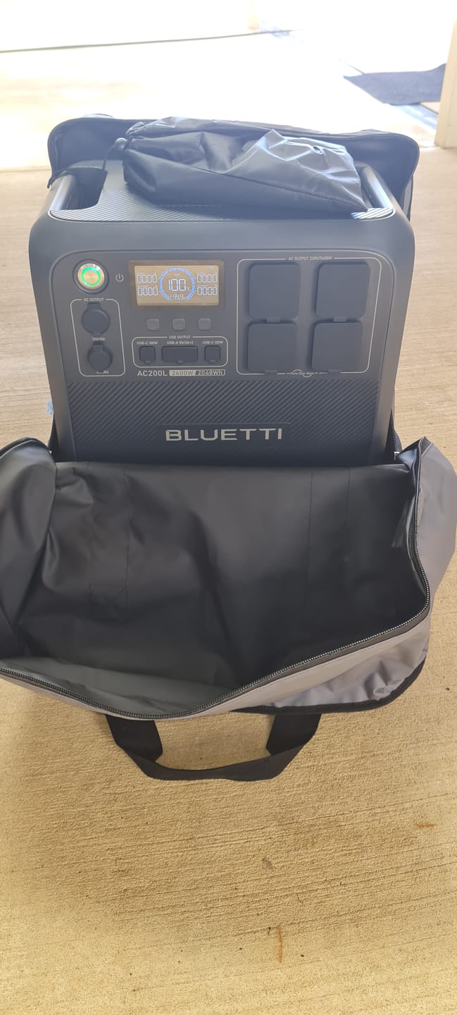 Customer photo review of Yamaha EF2000is Bag