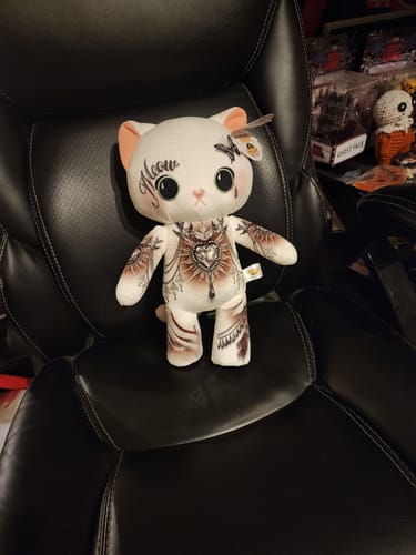 Customer photo review of Ryan Ashley Omnia Plushie