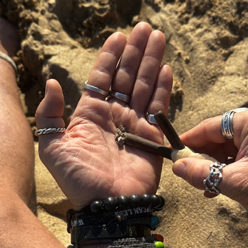 Customer photo review of Nukini Parika Visionary Hapé