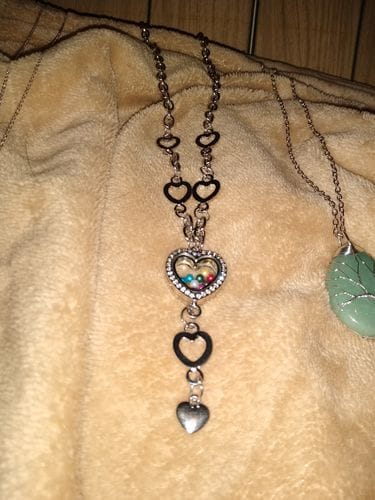 Customer photo review of Glass Locket Pendant Magnetic - Dual Heart Dangle Rhinestone