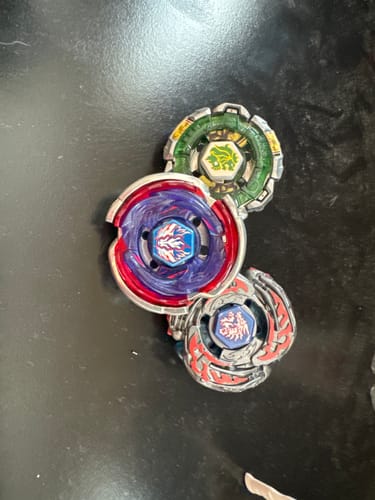 Customer photo review of Takara Tomy Big Bang Pegasus Beyblade BB-105 / Cosmic Pegasus F:D - With Launcher