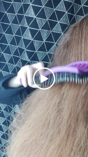 Customer video review of LA BROSSE DÉMÊLANTE ANTI CASSE