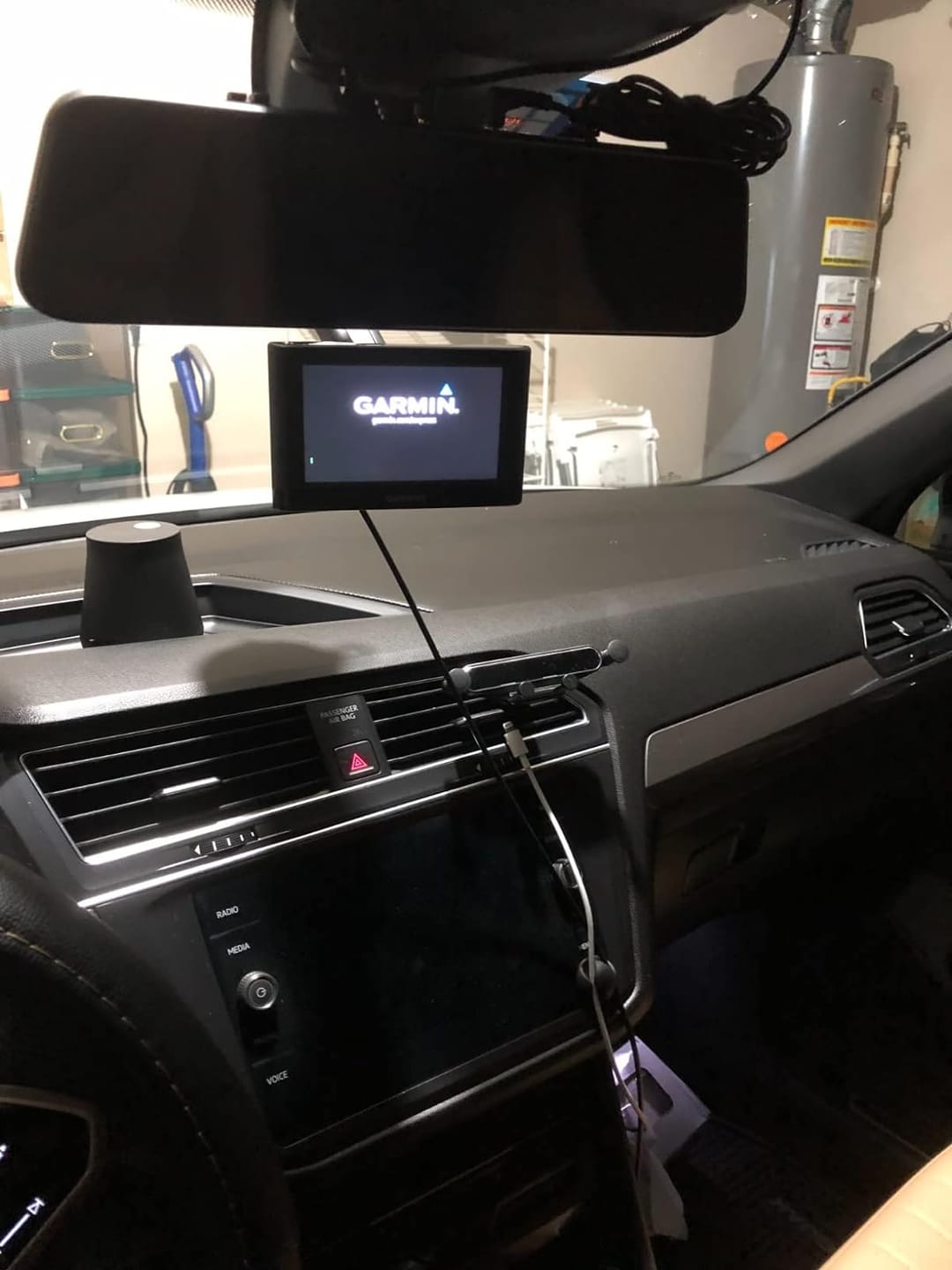 Customer photo review of WOLFBOX G930  Rear View Mirror Camera