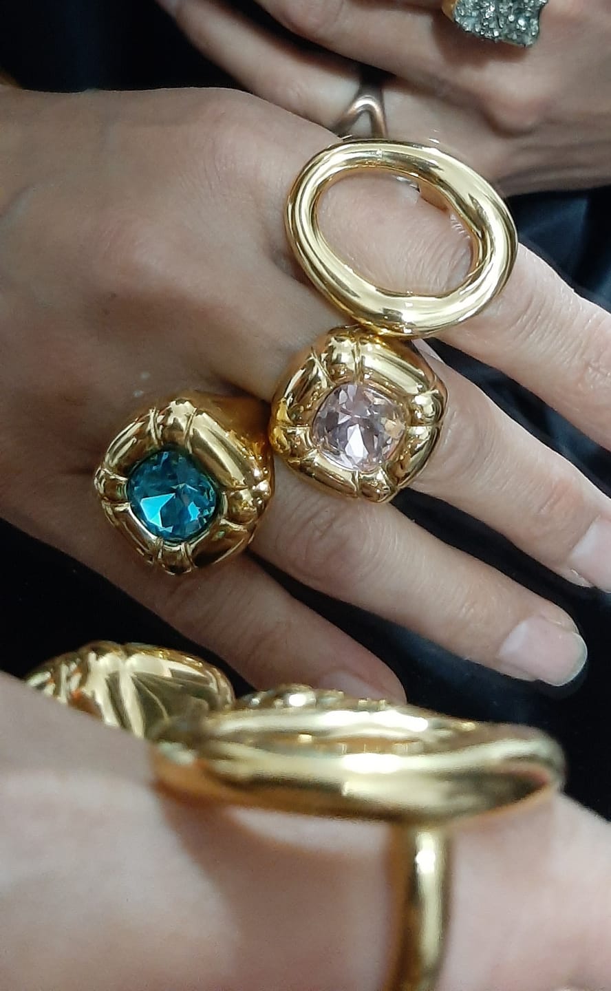 Customer photo review of Anillo Rust