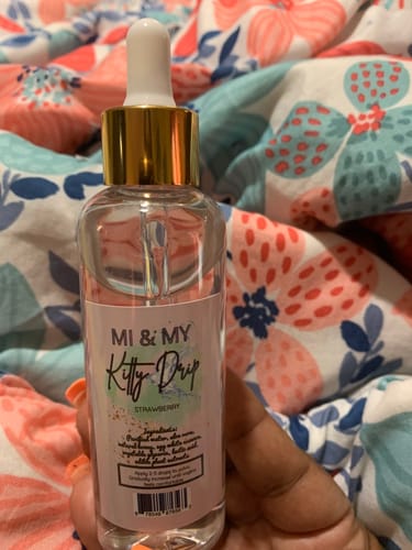 Customer photo review of Kitty Drip Strawberry
