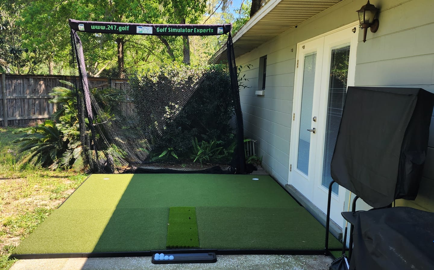 Customer photo review of Fiberbuilt Grass Series Center-Hitting Combo Golf Mat