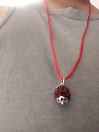 Customer photo review of 5 MUKHI CERTIFIED RUDRAKSHA NEPAL