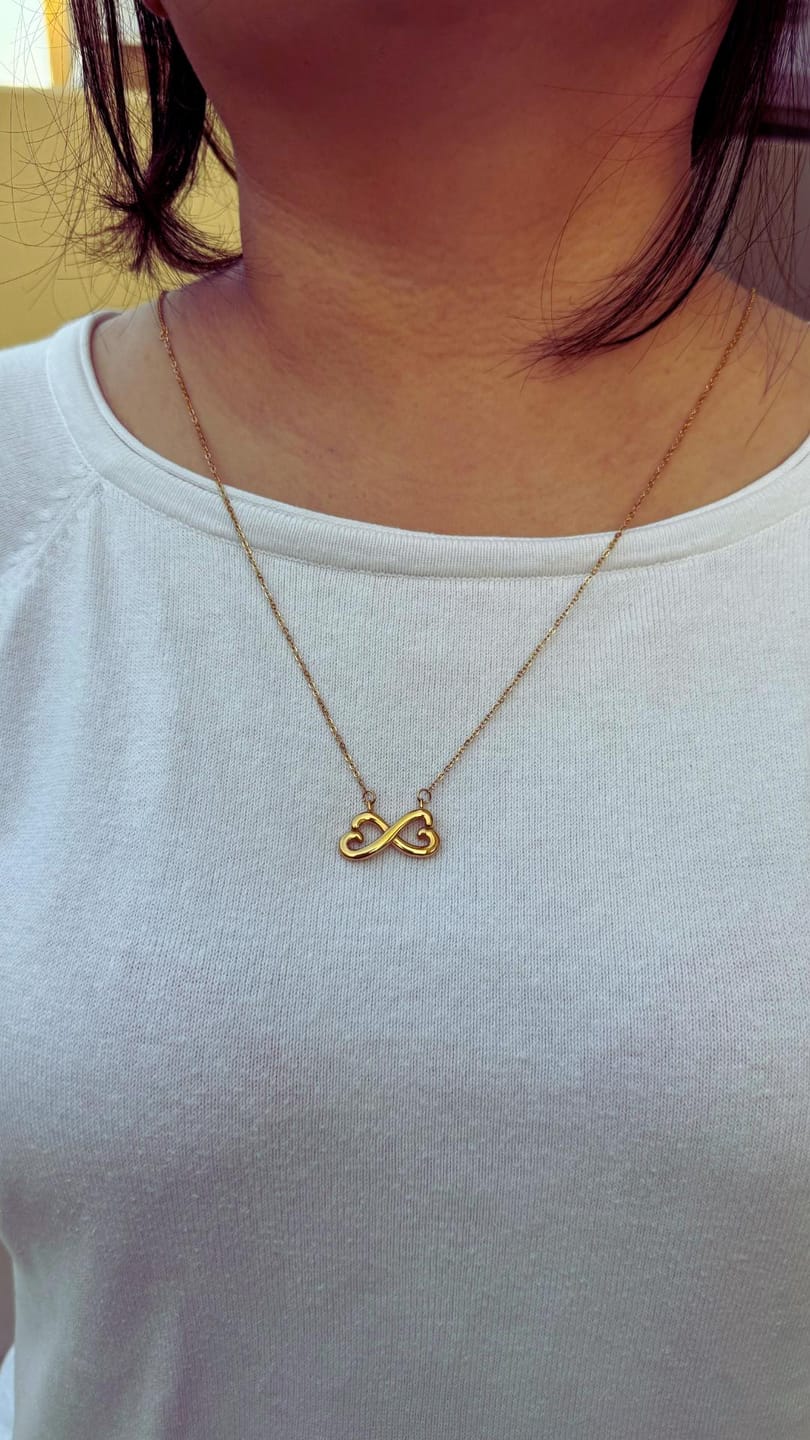 Customer photo review of [ALMOST SOLD OUT!] To My Daughter On Mother's Day - Infinity Hearts Necklace (D-MD1)