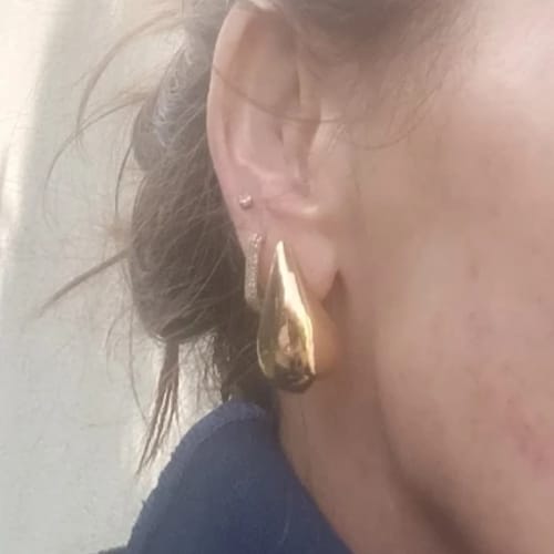 Customer photo review of Orecchini Virgola