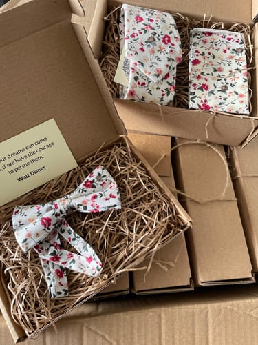 Customer photo review of GINNY: Ivory Floral Tie Gift Set Ivory Skinny Tie Floral Bow Tie Floral Handkerchief Groomsman Gifts For Men Wedding Bow Tie Wedding Attire
