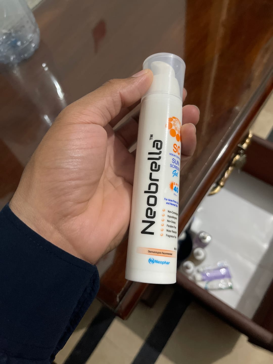 Customer photo review of Neobrella SC (Sebum control gel) (SPF 40 and PA +++)