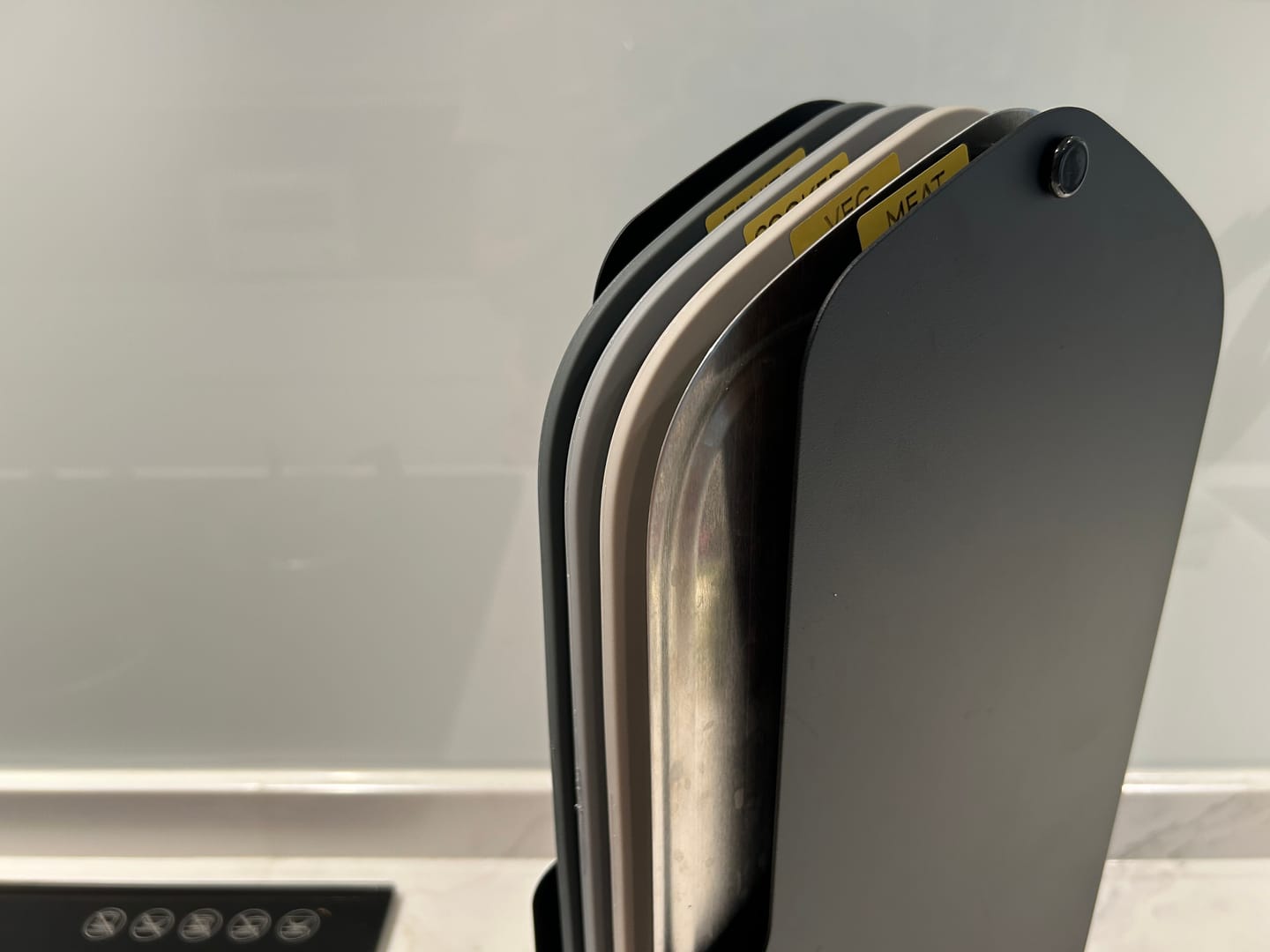 Customer photo review of Black Edition Cutting Board (4-Colour Set)