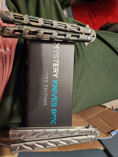 Customer photo review of Butterfly Mystery Box™