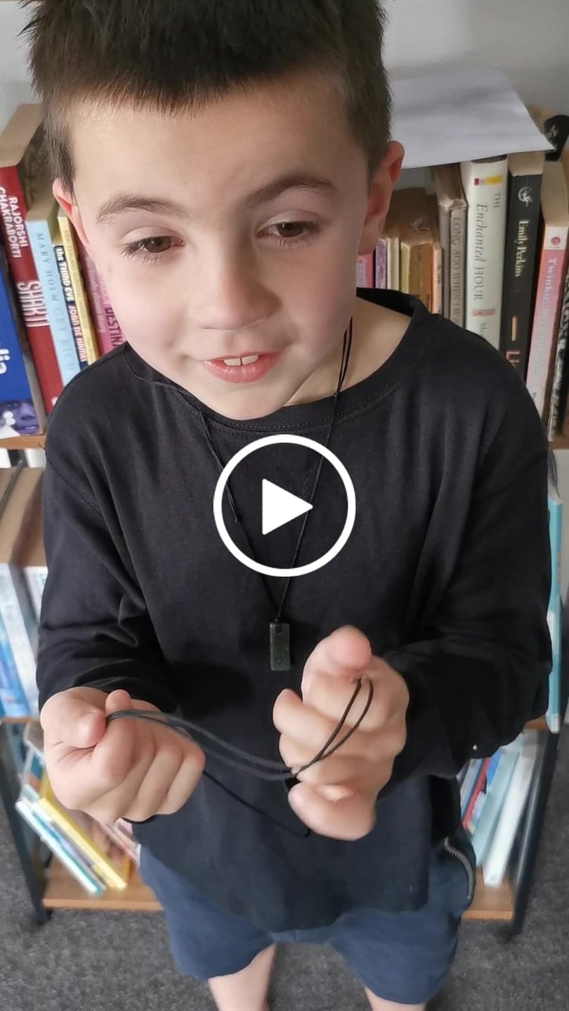 Customer video review of Pendent replacement wax cord