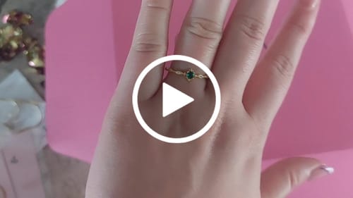 Customer video review of Anillo Promesa Esmeralda Plata 925