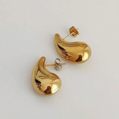 Customer photo review of Orecchini Virgola