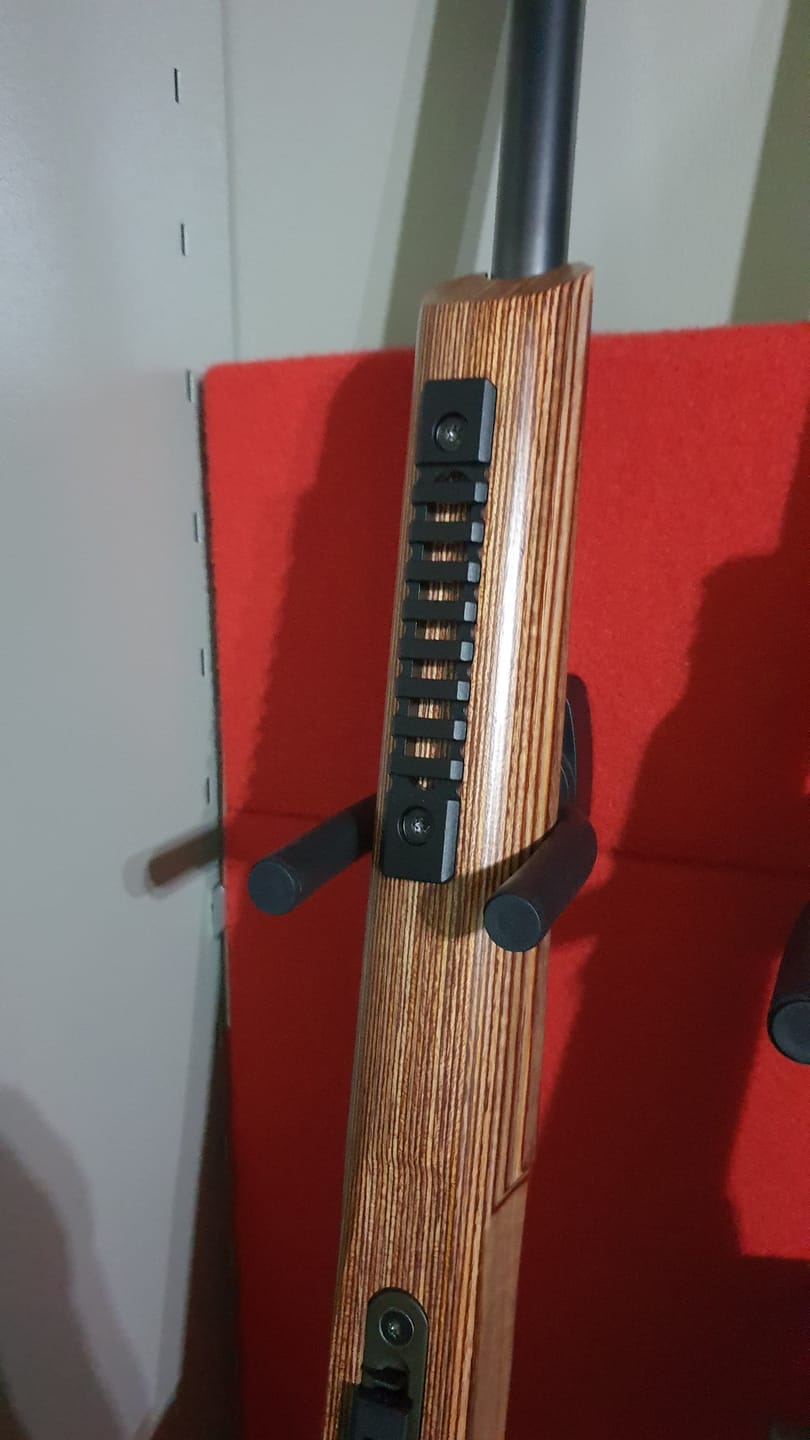 Customer photo review of Vector Optics 21mm KeyMod Schiene Länge wählbar