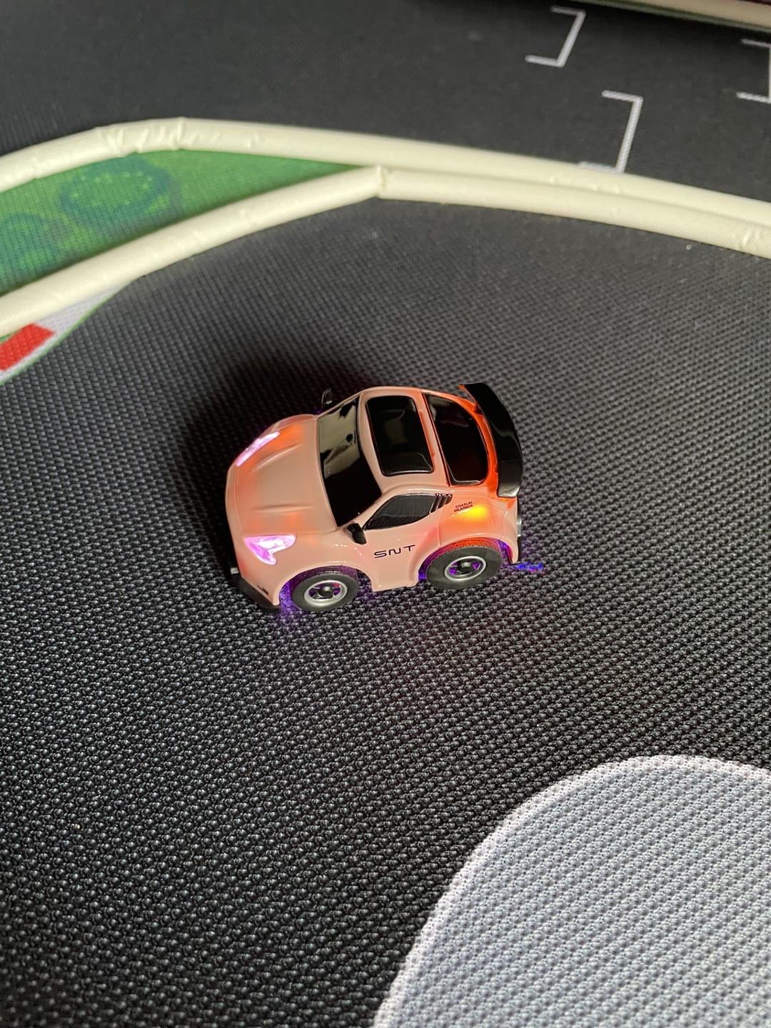 Customer photo review of SNT 370Z 1:100 2009 Atom-Q Series Car  WIFI Version （1-7 days delivery 20%CODE：wifi370）
