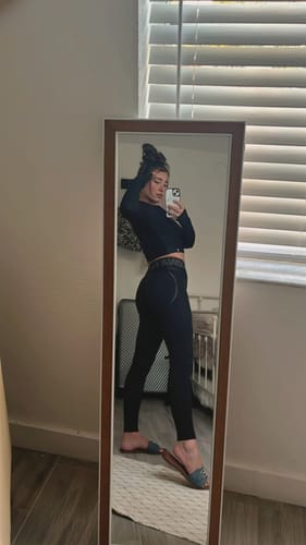 Customer photo review of Leggings Extra Sex Black Skin