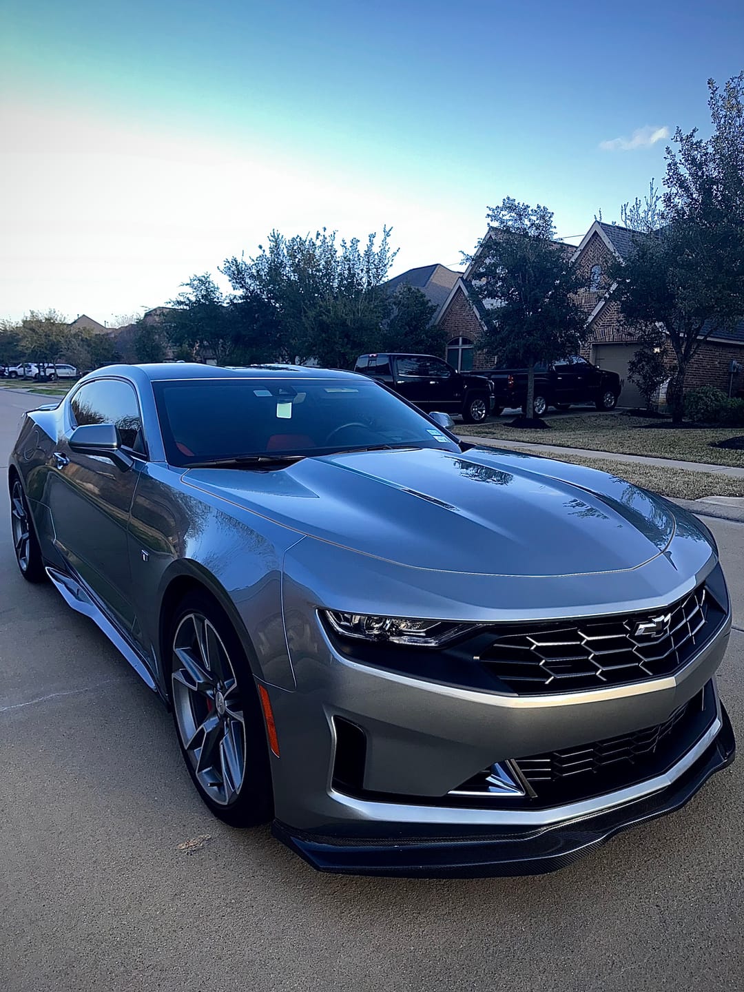 Customer photo review of 6th Gen Camaro SS T6 Performance Front Splitter Lip