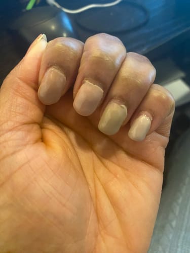 Customer photo review of D233 Runway Pink Crème Dip Powder