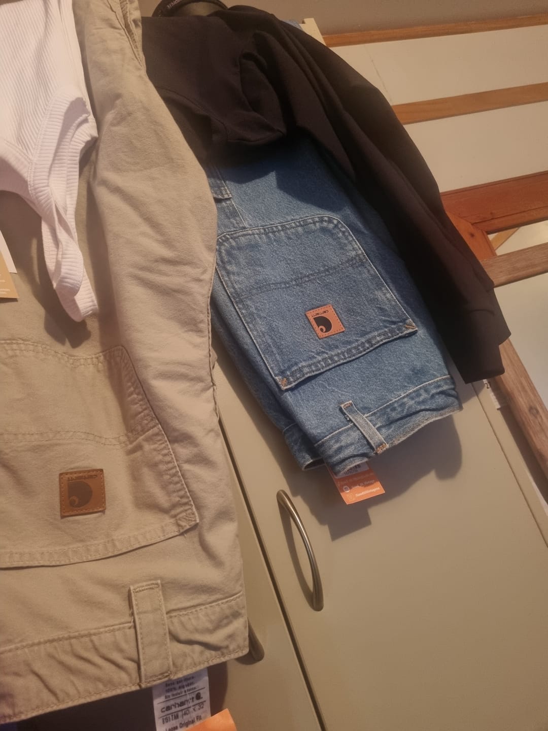 Customer photo review of 90's Carhartt Vintage Carpenter Jeans Size 30x31