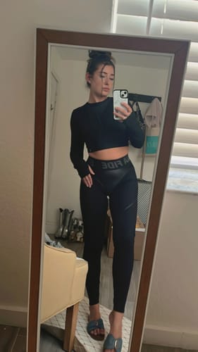Customer photo review of Leggings Extra Sex Black Skin