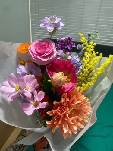 Customer photo review of Bright Silk Flowers