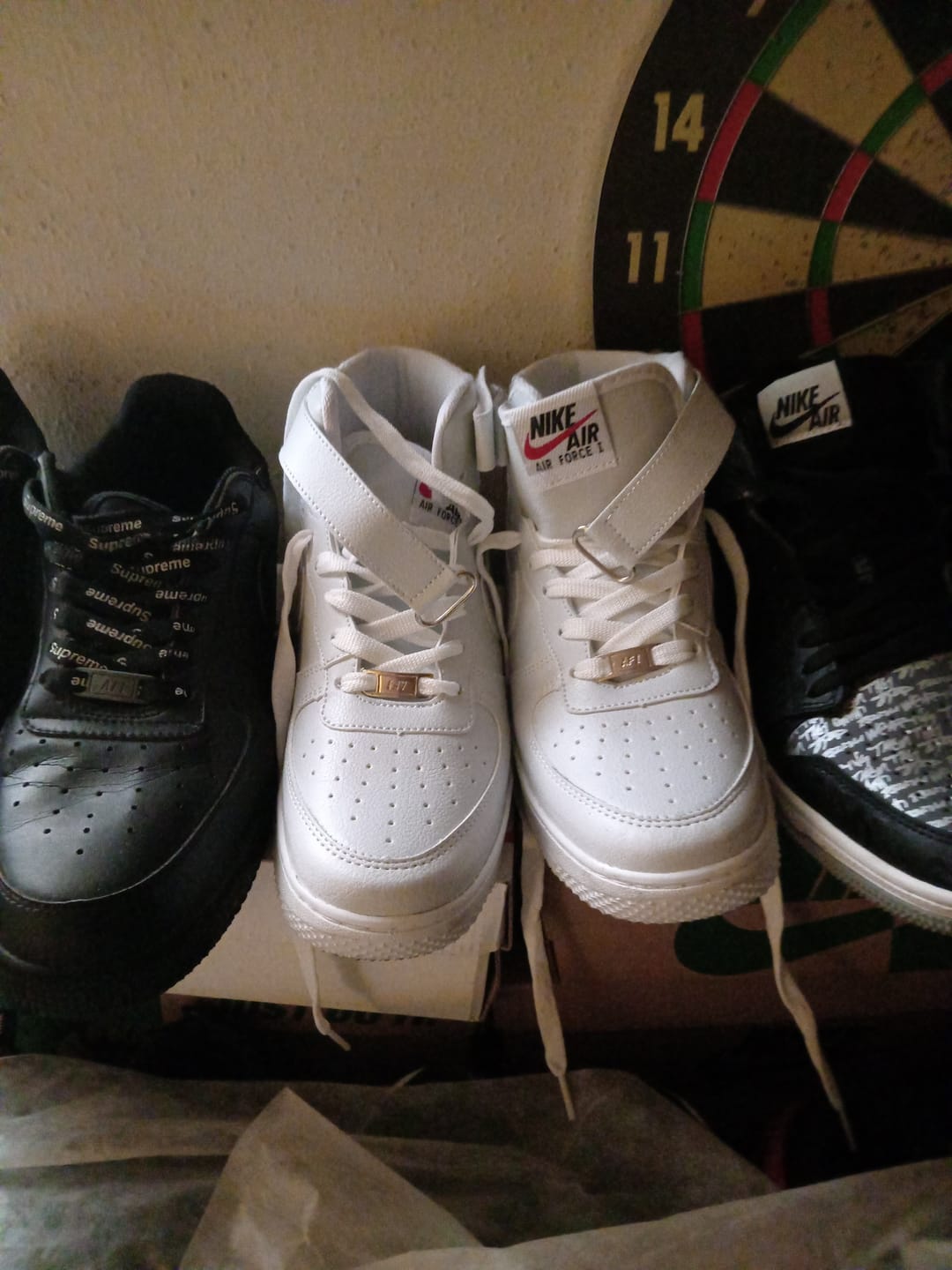 Customer photo review of Tenis 841 Blanco Total